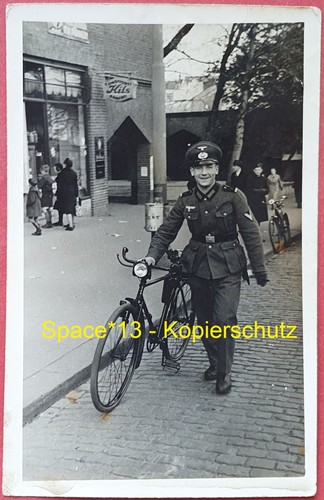 Foto soldat mit truppenfahrrad - foto,