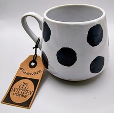 Steingut Becher von The Old