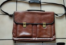 Aktentasche Vintage mit Umhängegurt , Fb. Braun, 40x30cm, aus den 80-er Jahren