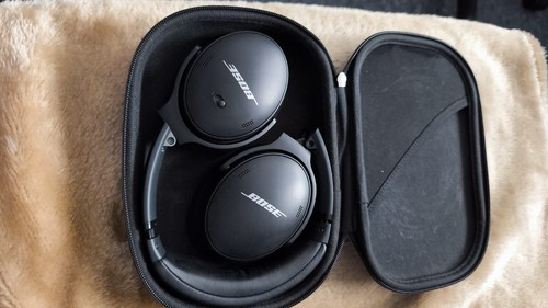 Bose quietcomfort bluetooth - quietcomfort,