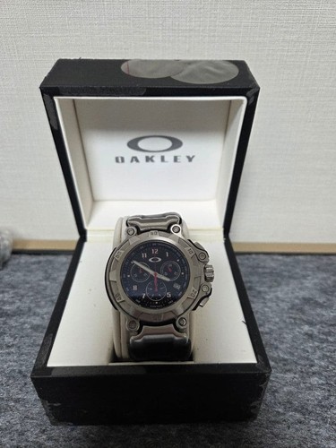Oakley rare chronograph triple - chronograph,