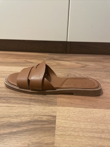 Zara sandalen flach kunstleder - sandalen,
