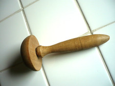 alter Stopfpilz aus Holz  Stiel abnehmbar