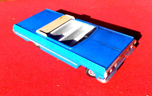 Ddr spielzeug chevrolet - spielzeug,