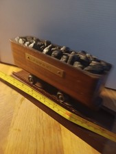 Ich biete diese Holz Lore ( BERGBAU AG LIPPE  ) zum Verkauf Zustand siehe Bilder