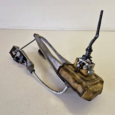 BE57* Mercedes Benz W211