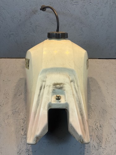 Yamaha 350 kunststofftank - -,