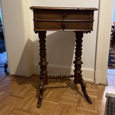 Nähtischchen Gründerzeit