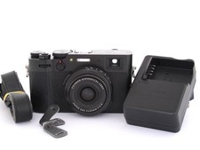 Fujifilm Fuji X100V Digitalkamera 5.500 Auslösungen Gewährleistung 1 Jahr