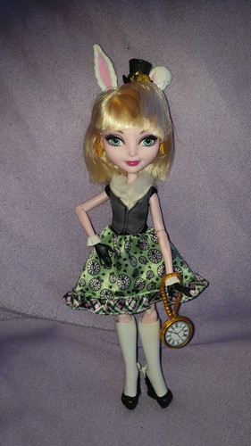 Ever after high puppe bunny - ever,