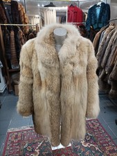 Coyote beige und schwarz