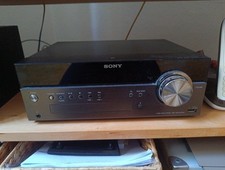 Sony CMT SBT300WB Top Zustand mit Fernbedienung Schwarz
