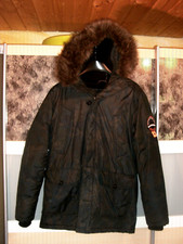 Superdry Everest Mountain