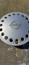 Eine Radkappe Opel Kadett 13"