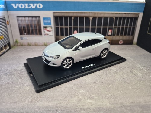 Motorart opel astra gtc - opel, j