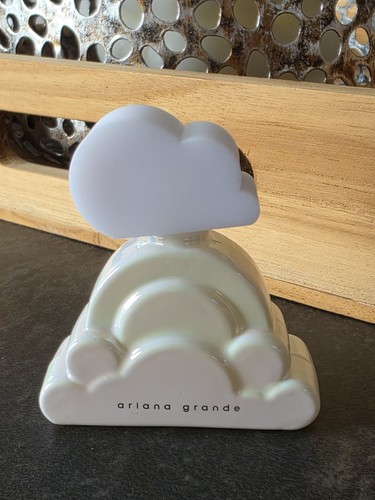 Ariana grande cloud - cloud, de