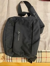laptoptasche deuter, wasserabweisend mit Schultergurt, schwarz, wie neu