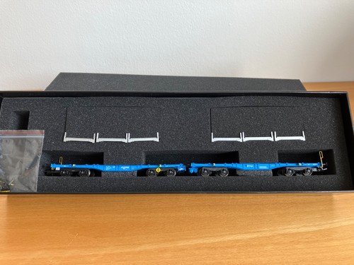 Neuwertig models 90 - 90.400, h0
