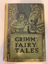 GRIMMS' FAIRY TALES DONOHUE