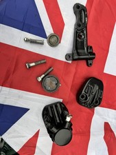 Bremssattel & Arm vorne