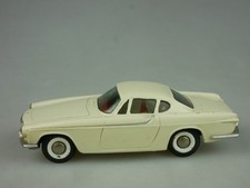 Tekno denmark 825 Volvo 1800