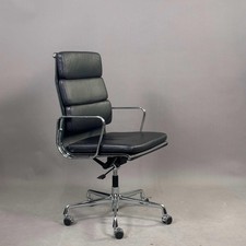 Vitra EA 219 Leder schwarz Chrom