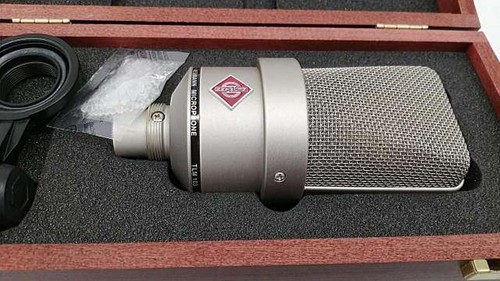 Neumann kondensatormikrofon - neumann,