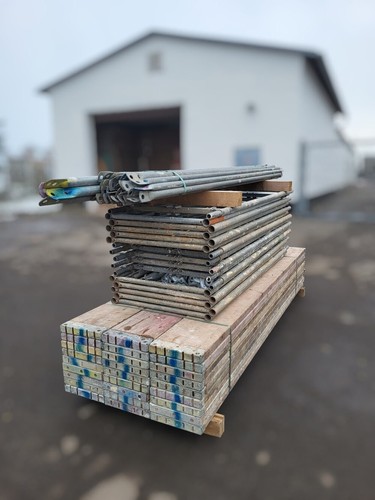 Gebrauchtes gerüst - gebrauchtes, gerüst/
