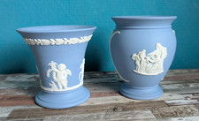 2 kleine Vasen von Wedgwood