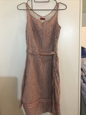 Rot Und Weiße Kleid Von Hugo Boss Gr.s￼