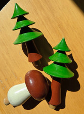 Holztannen und Steinpilz DDR