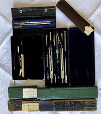 Konvolut – alte Zirkel, Rechenschieber, Radier- & Zeichenschablonen – Vintage