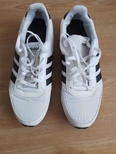 Adidas Schuhe Weiss/Schwarz US 9/ Einhalb UK 9 EU 42