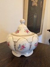 Antikes Porzellan Deckeldose