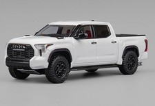 TOYOTA Tundra + Stuff  - white