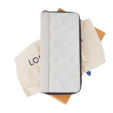 LOUIS VUITTON Zippy Vertical
