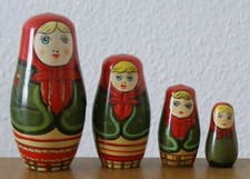 Schöne Matroschka, Babuschka