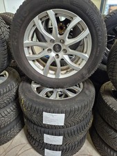 Satz Winterräder auf