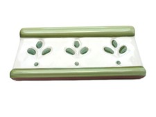 Fliesenbordüre 13x6,5cm Fliesen Bordüren Hijar verde Blumendekor weiß lindgrün