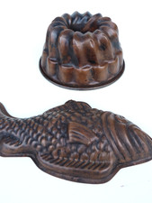 2 X ALTE DEKORATION BACKFORM KUPFERFORM KUPFER GUGELHUPF UND FISCH