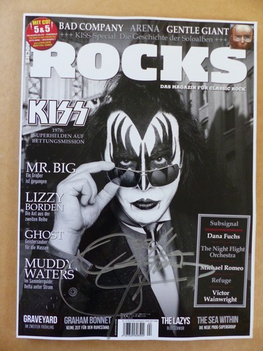 Kiss gene simmons signed - kiss,