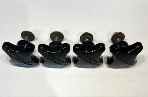 Par64 yoke locking - yoke,