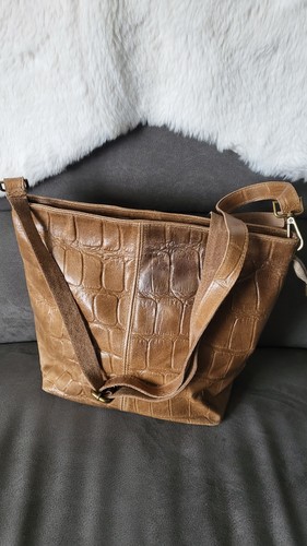 Neu italy leder - italy,