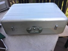 HALLIBURTON LOS ANGELES