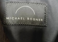 Michael Bogner, Mantel