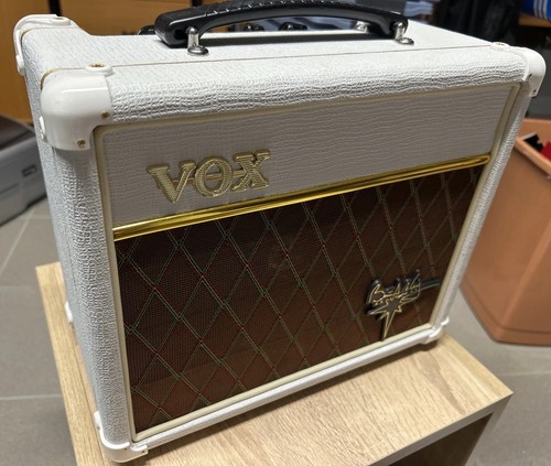 Vox brian may special vbm1 - may,