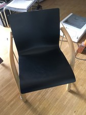 1 sehr schöner Thonet Stuhl S320 sehr guter Zustand, Versand kostet Euro 25,-