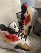 Nike Air Jordan Damen Sneakers, Größe 39