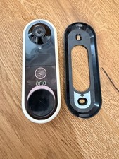 Arlo essential Doorbell