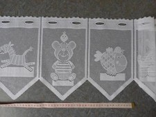 Scheibengardinenstoff mit